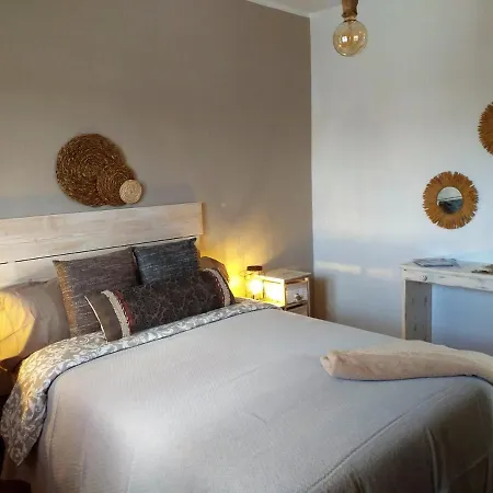 Casitas Masdache * Tias